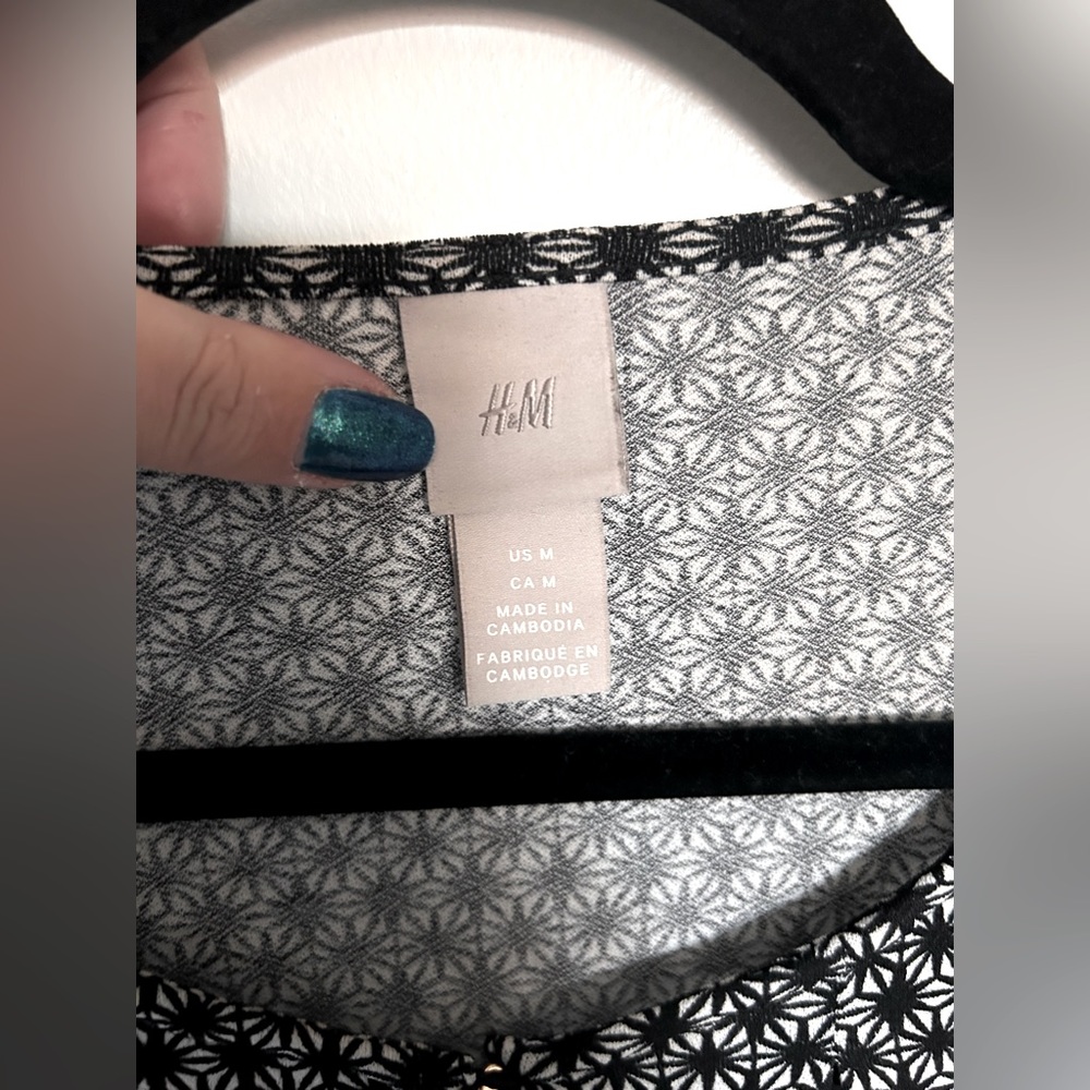 H&M Dress - Brand New - Picture 3 of 3